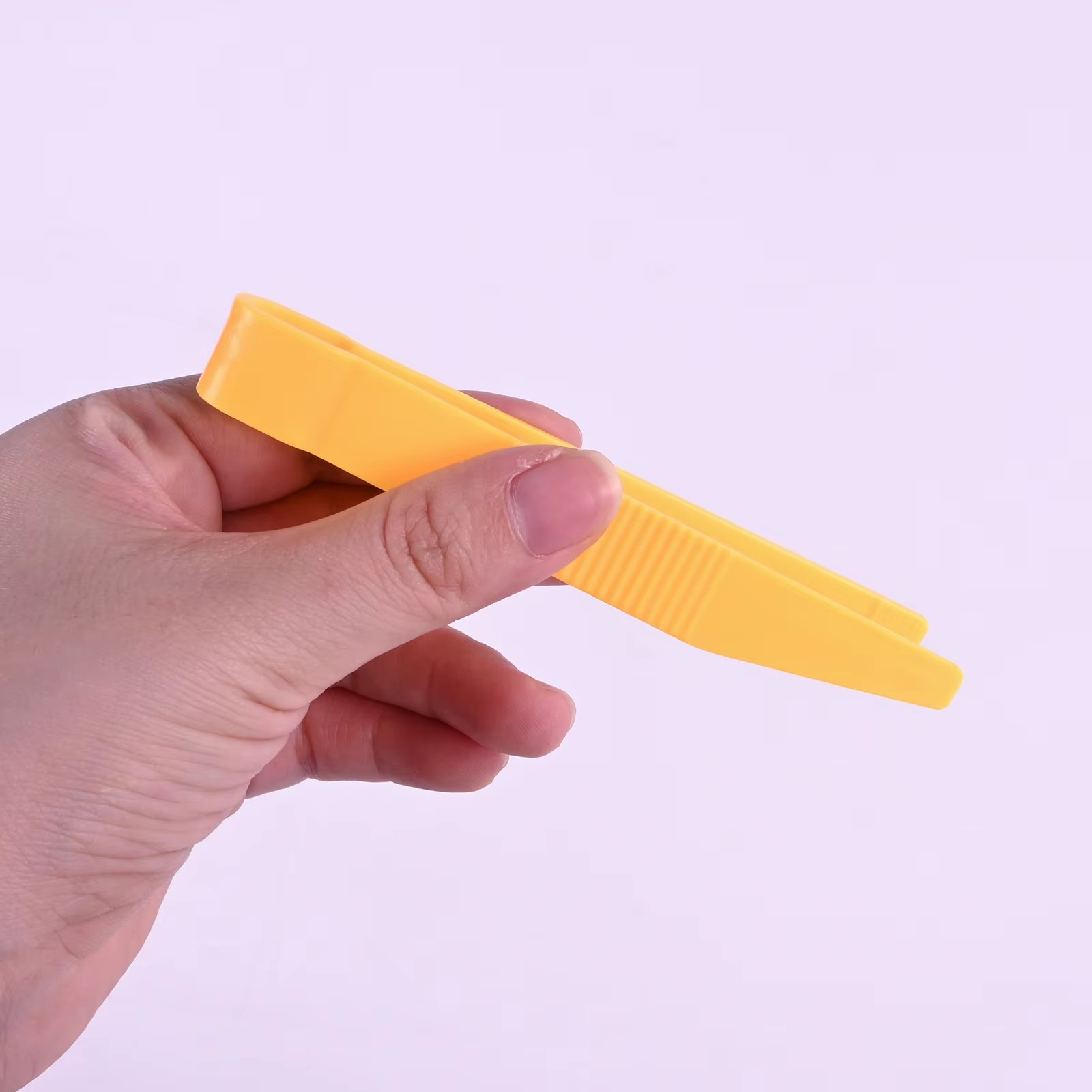 Adventure Insect Capsule Clip  - đánh giá và giá Outdoor Adventure Activities